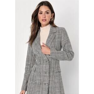 Lulu's Gray Plaid Pea Coat